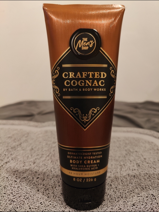 Bath & Body Works Other - Bath & Body Works Crafted Cognac Men's Body Cream - Brown and Black